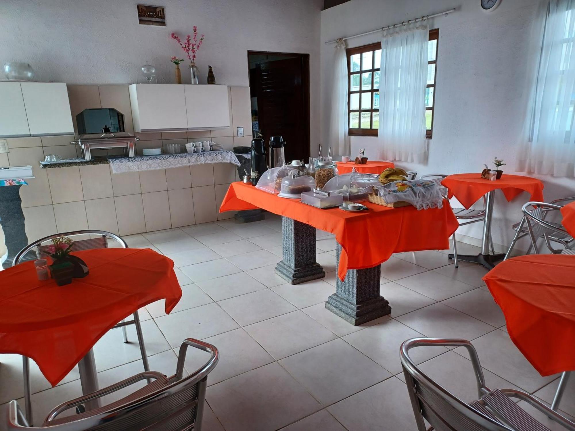 Torre Do Sol Hotel Praia do Frances Exterior photo