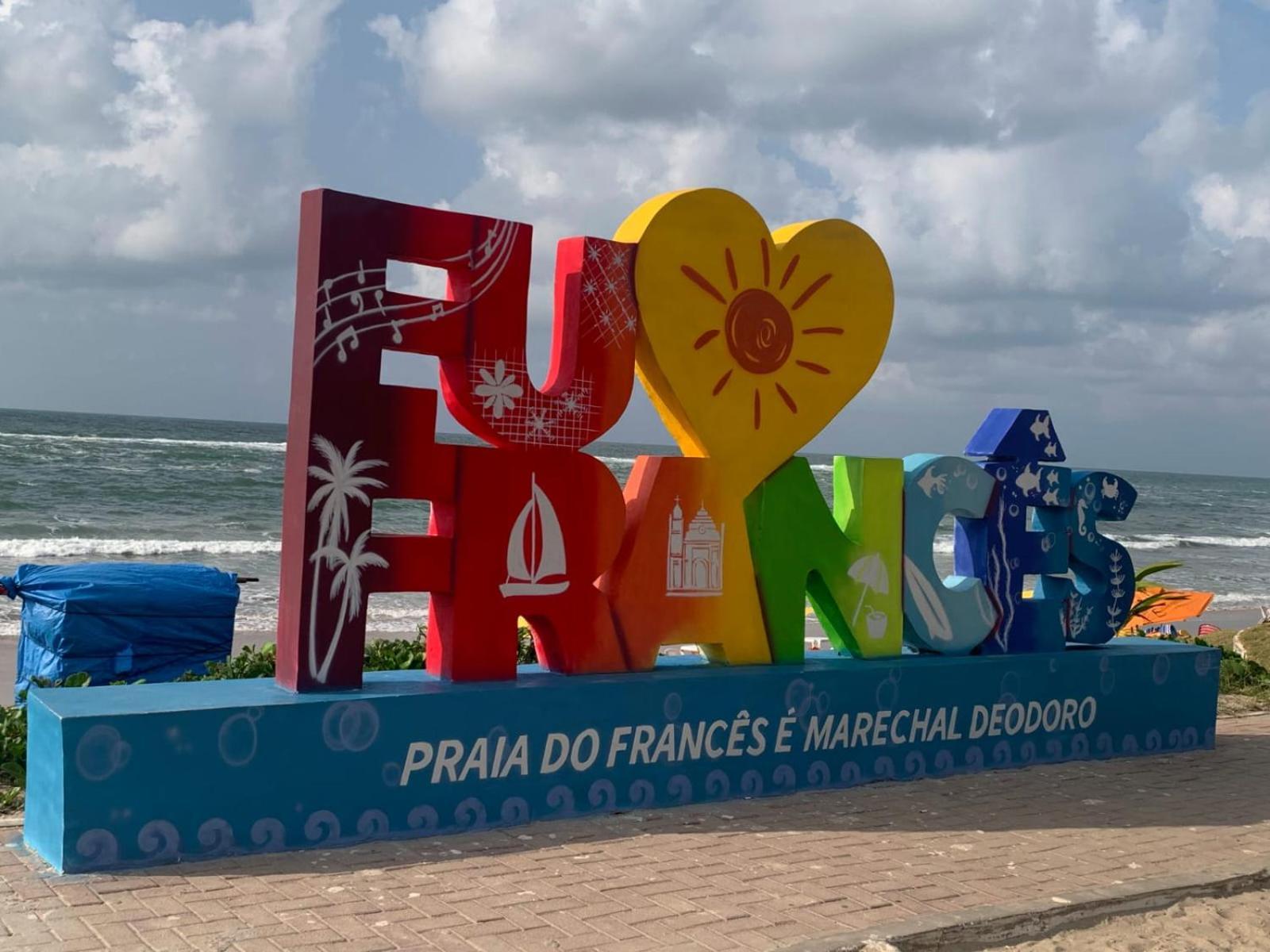 Torre Do Sol Hotel Praia do Frances Exterior photo